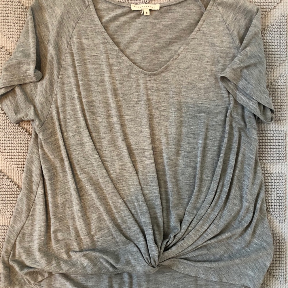 WASABI + MINT - FRONT KNOT YOGA SHIRT 🪐